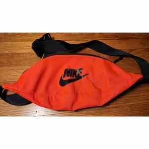 Nike Hip Bag / Fanny Pack
